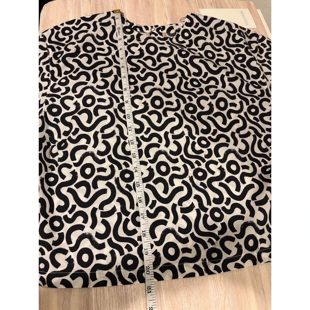 Wildfang The Essential Boxy Top Womens XS Black White Abstract Squiggle Print - Picture 7 of 7